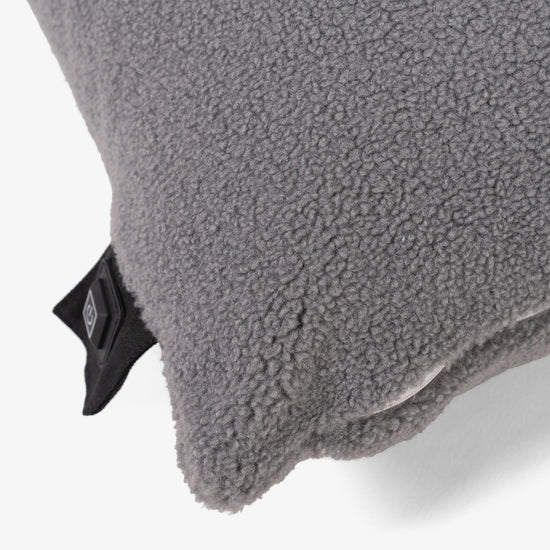 Vyhrievaný vankúš 45 x 45cm - Sherpa Šedá 02
