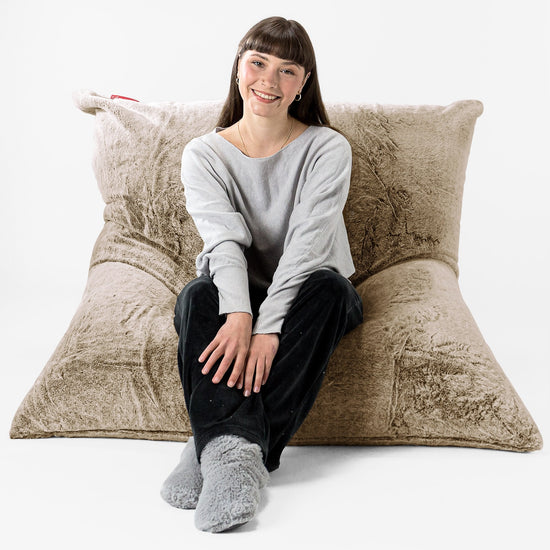 Extra veľký sedací vak - Falošná králičia kožušina Zlatohnedá 01