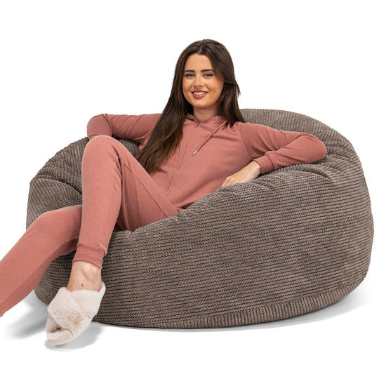Mamutia pohovka sedací vak - Pom Pom Čokoládová 01