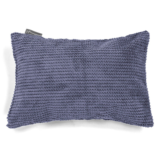 Obdĺžnikový dekoračný poťah na vankúš 35 x 50 cm - Pom Pom Fialová 01