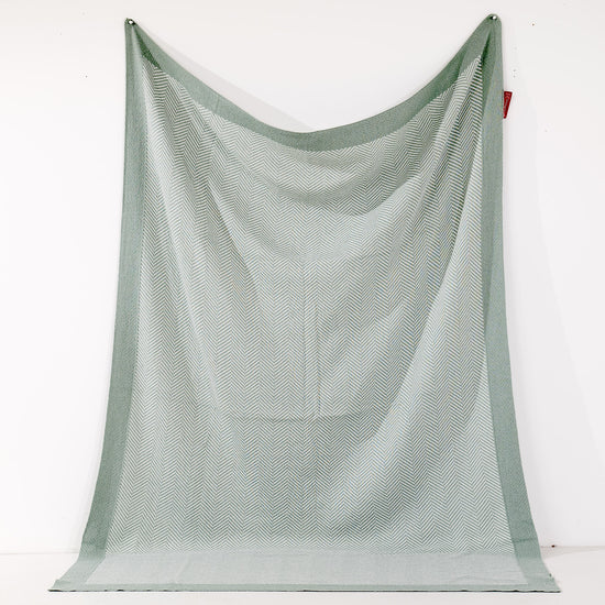 Deka / prikrývka - Pletené Rybia kosť Modré kačacie vajce 01