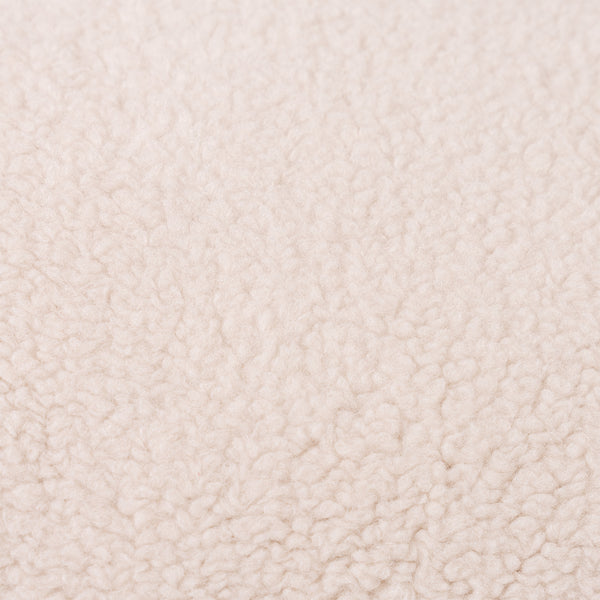 Vyhrievaný vankúš 45 x 45cm - Sherpa Smotanová Fabric Close-up Image