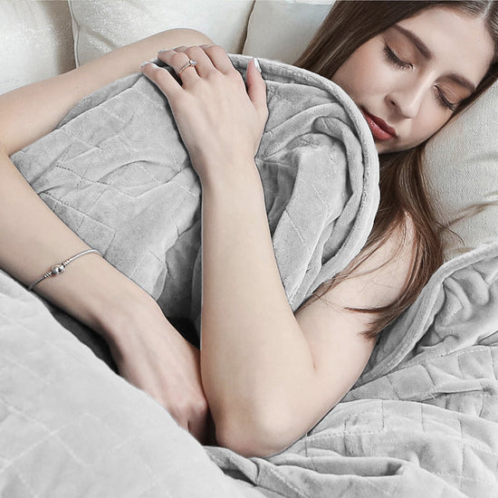 Záťažová deka pre dospelých - Flanelový flís Svetlošedá 05