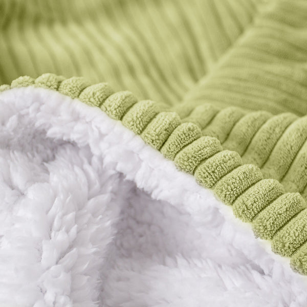 Deka / prikrývka Sherpa - Menčester Limetková Fabric Close-up Image