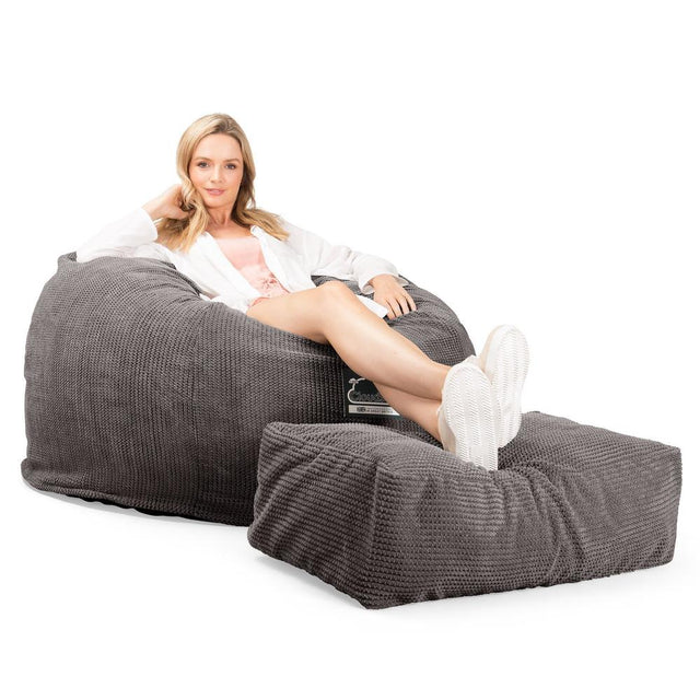 Veľký sedací vak z pamäťovej peny CloudSac 510 XL - Pom Pom Uhľovo šedá 01