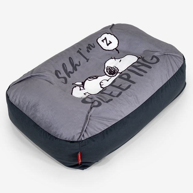 Snoopy Stredný pelech pre psa Sloucher - Spánok 01