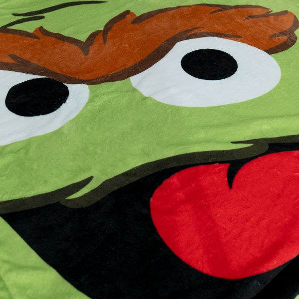 Dekoračný poťah na vankúš 47 x 47 cm - Oskar The Grouch Fabric Close-up Image